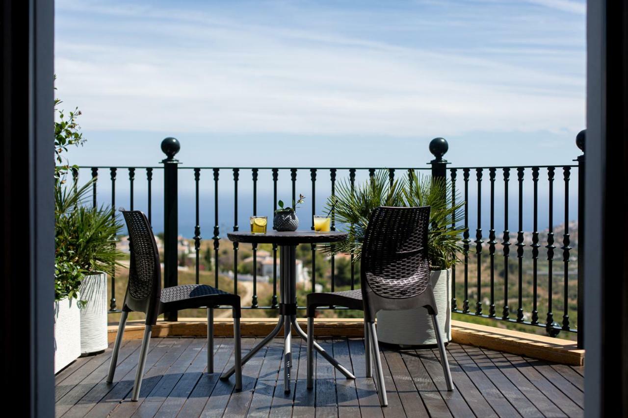 Hacienda Vistamar Bed & Breakfast Фригиляна Екстериор снимка